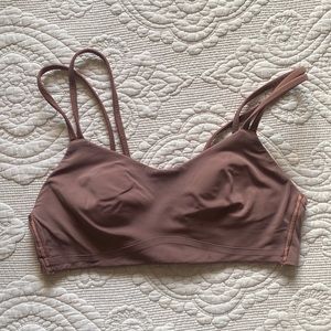 Lululemon like a cloud yoga bra